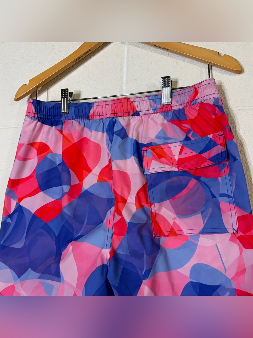 Psycho Bunny XS Men's Geometric Swim Shorts Pink Blue Red Drawstring Back Pocket - Picture 5 of 8